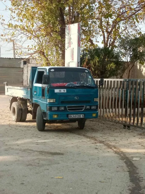 Daihatsu Delta aban 2005