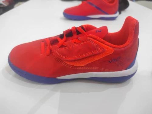 Chaussures de football enfant viralto neuves