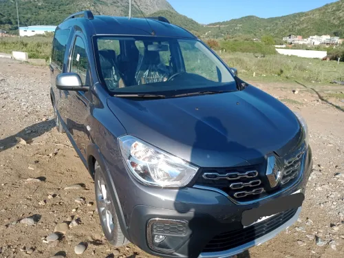 Renault Kangoo 2025 Stepway évolution