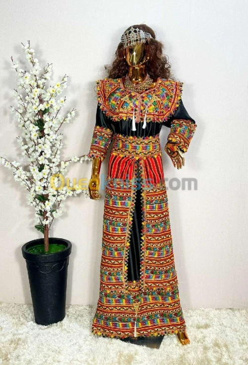 قبائلي موديل منال بالفوطة