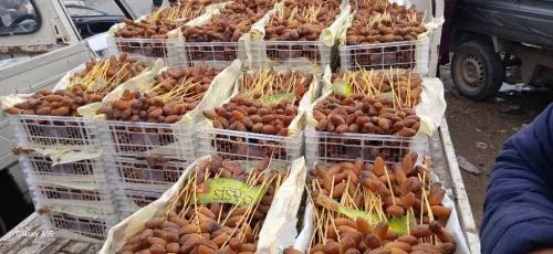 Vente de Dattes Premium ( DegletNour)/ بيع تمور دقلة نور