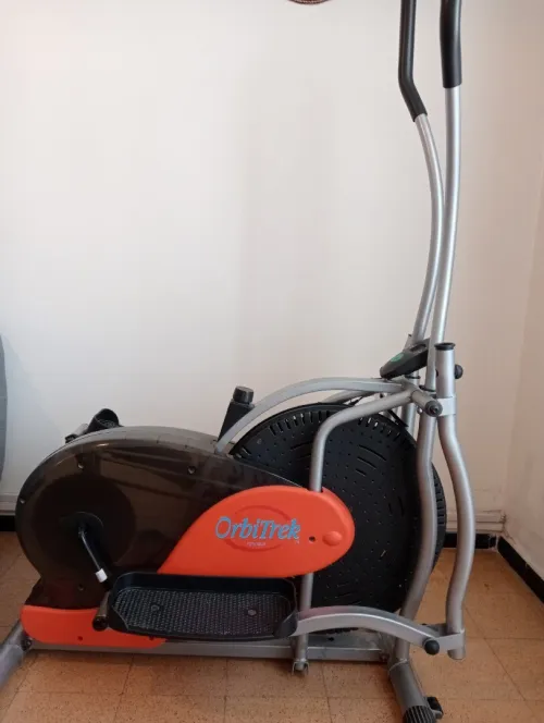 Vélo elliptique 2 en 1 de la marque Orbitrek