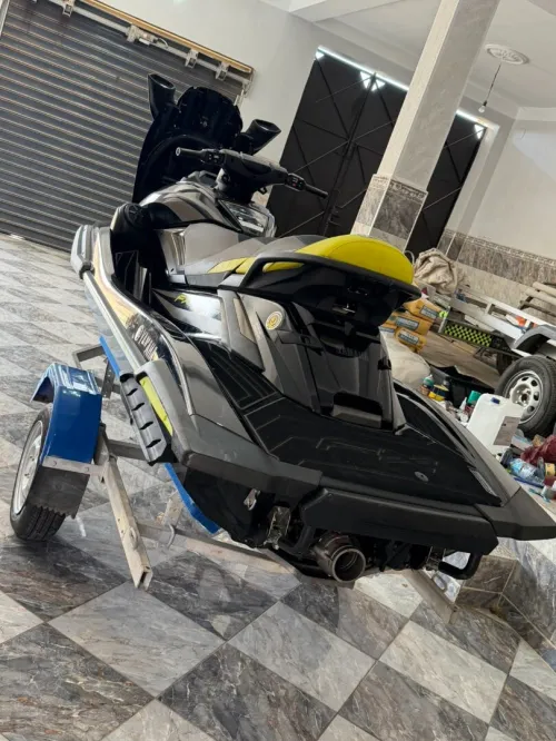 Jet ski 2023