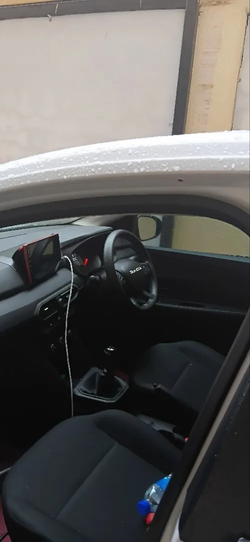Dacia Sandero 2023 Volon droit