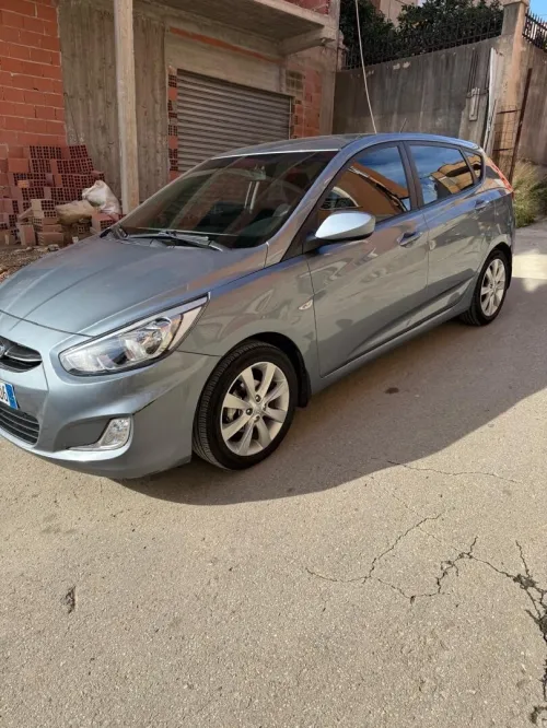 Hyundai Accent RB  5 portes 2018 GL DZ