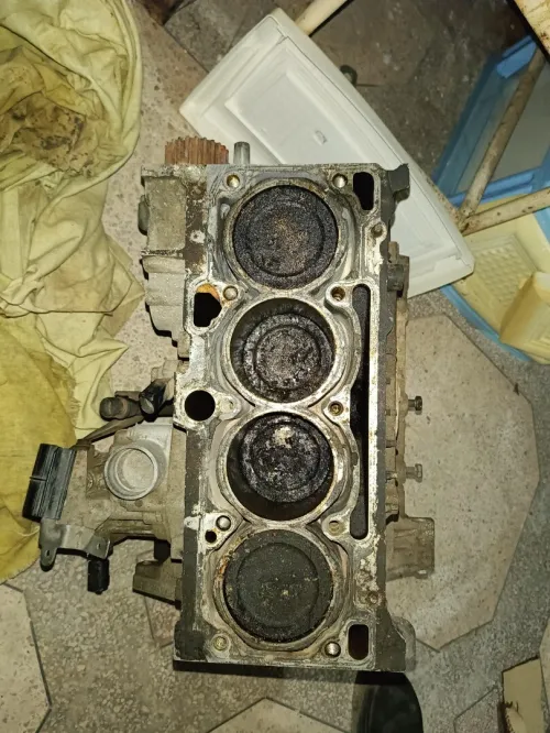 Bloc-moteur golf 6 1.6 ess