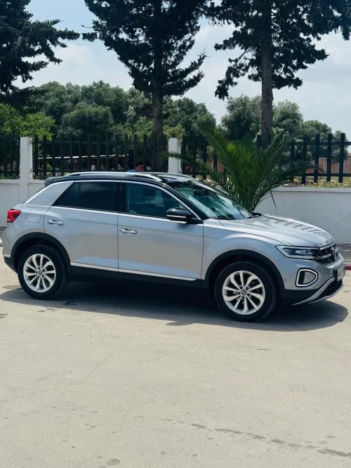 Volkswagen T-Roc 2024 Life