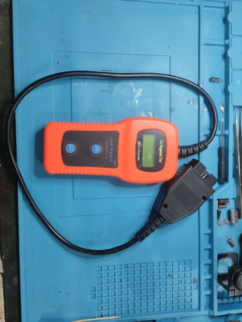 Appareil de diagnostic et programmation auto