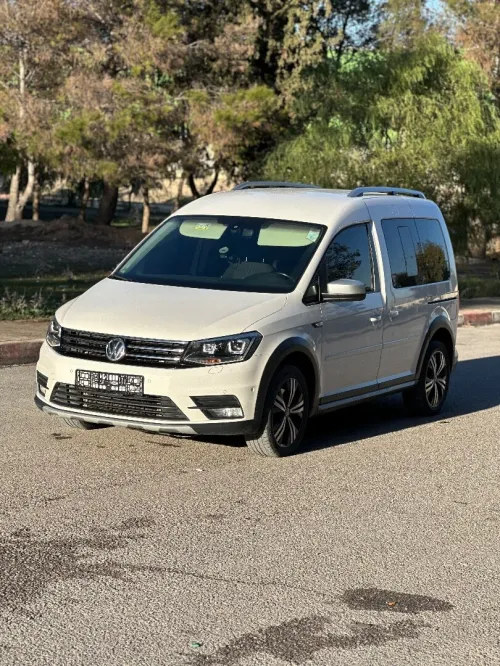 Volkswagen Caddy 2018 Alltrack
