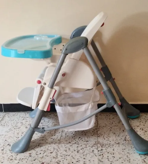 Chaise à manger haute et réglable pour bébé - Marque : Mini Pouce