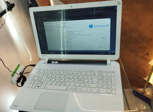 Toshiba 