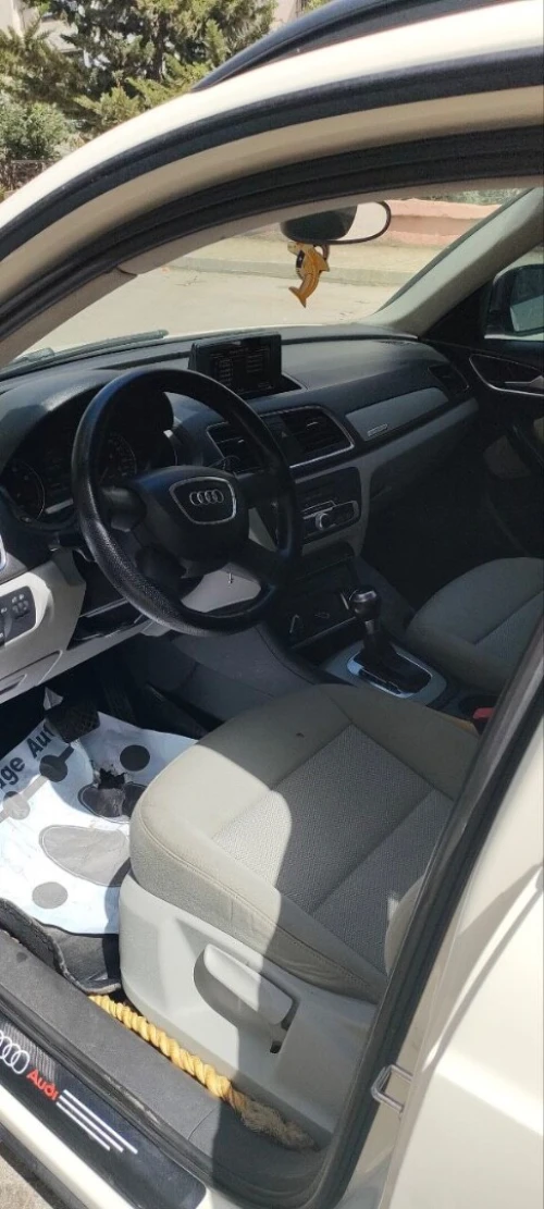 Audi Q3 2015 Q3
