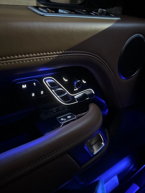 Range Rover Vogue 2019 Model L (Large)
