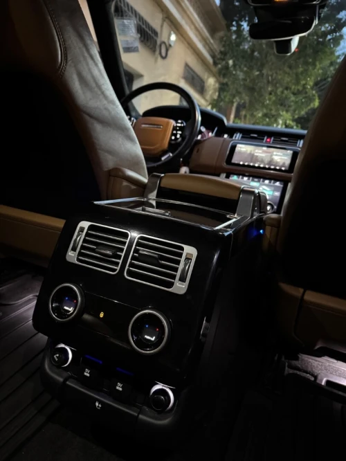 Range Rover Vogue 2019 Model L (Large)