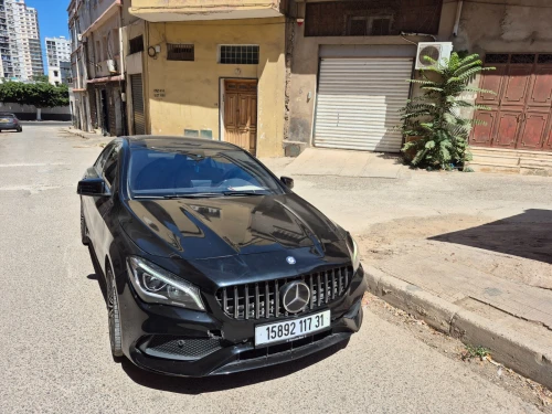 Mercedes CLA 2017 Coupé Exclusif +