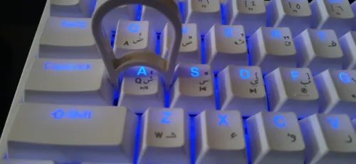 Clavier mécanique red switch havit(kb881l) 65% rgb+cable original+boîte originale