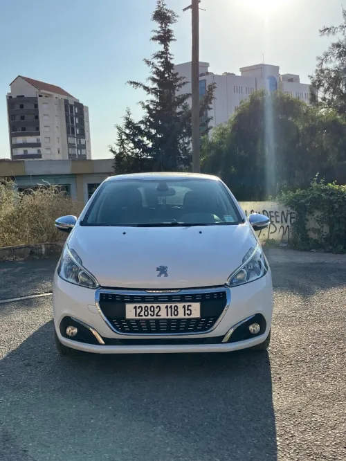 Peugeot 208 2018 Allure Facelift