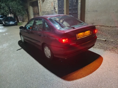 Renault Laguna 1 1995 RT