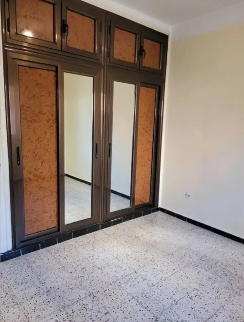 Location Appartement Niveau de villa F4 Alger Dely brahim