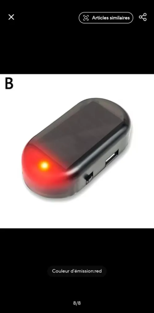 Un faux système d'alarme pour voiture  lumière rouge et bleu. ضوء مضاد للسرقة