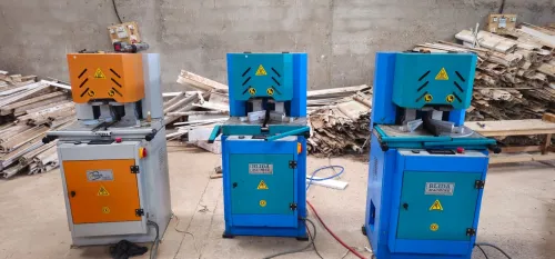 Machine PVC  profilé
