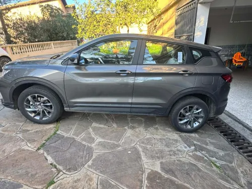 Geely Coolray 2025 