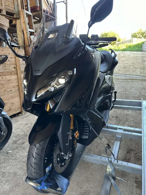 Yamaha T-max 562 techmax 2025