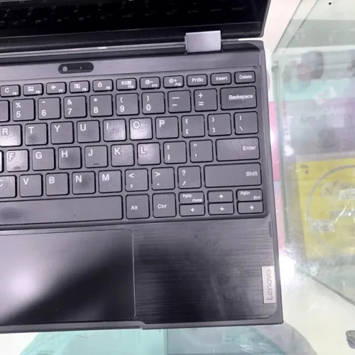 Lenovo e300