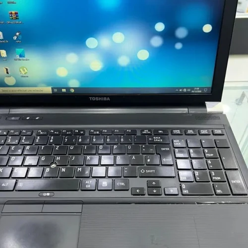 TOSHIBA TECRA I5 3EM