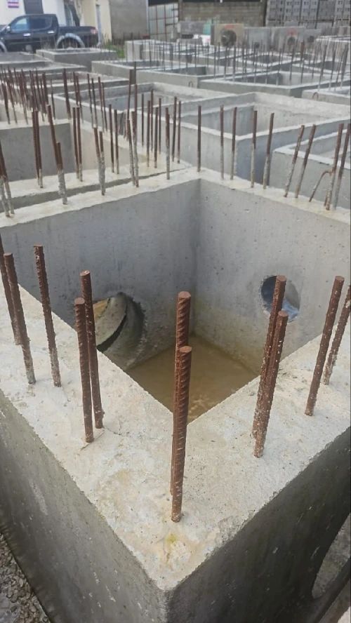 Avaloirs et regard en béton armé بلوعات من الخرسانة المسلحة