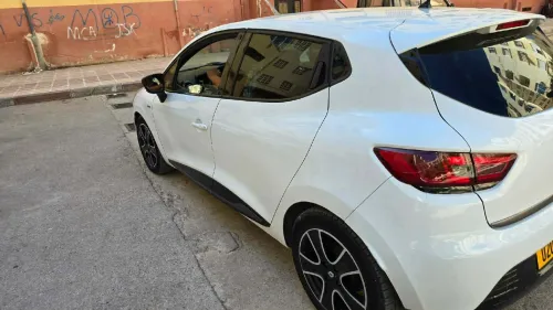 Renault Clio 4 2015 Limited