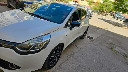 Renault Clio 4 2015 Limited