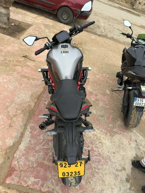 Kawasaki Z900 2025