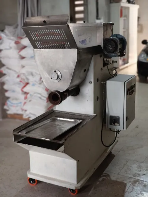 Machine patte rachta
