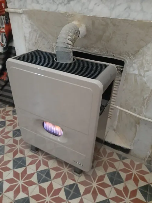 CHAUFFAGE A GAZ DELONGHI ITALIE