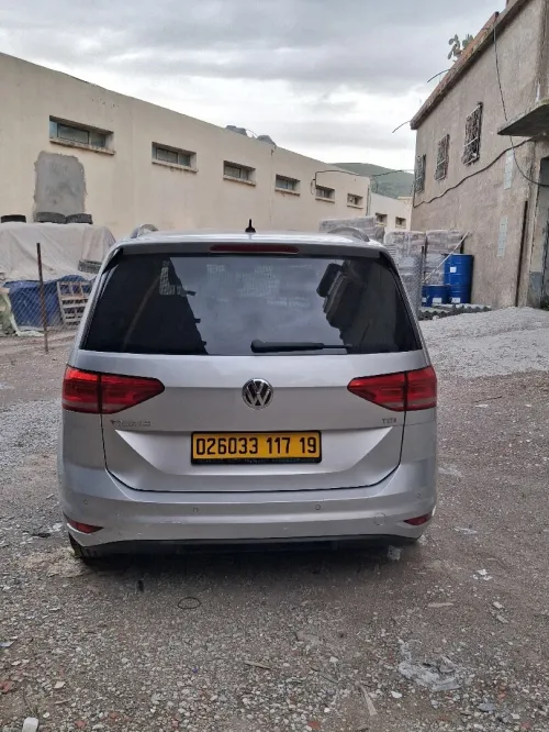 Volkswagen Touran 2017 Touran
