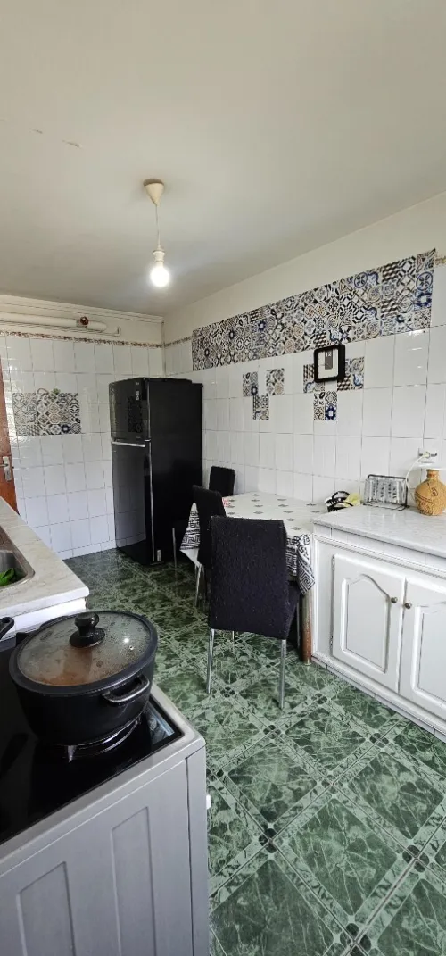 Location Appartement F4 Alger Dely brahim