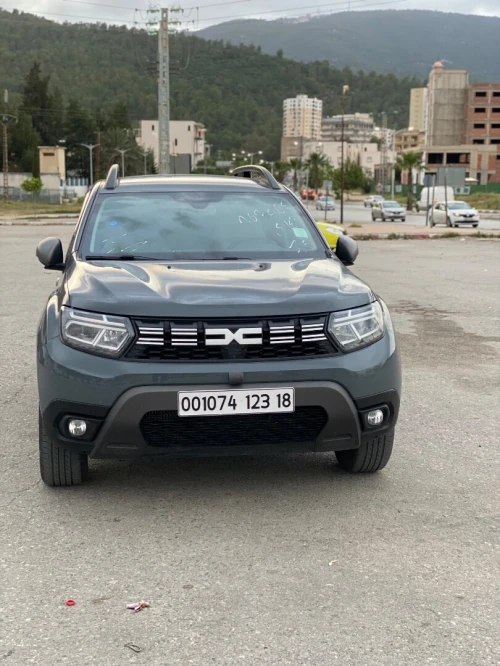 Dacia Duster 2023 Journey