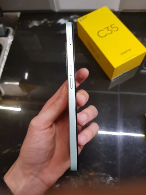 Realme C35 Realme