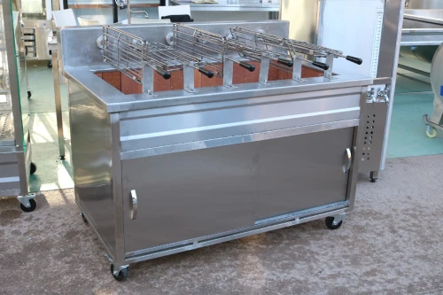 Meubles inox table de travail chariots