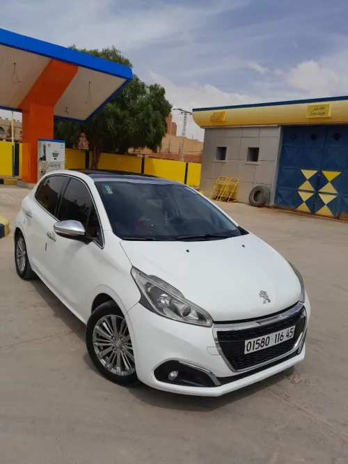Peugeot 208 2016 Active Facelift