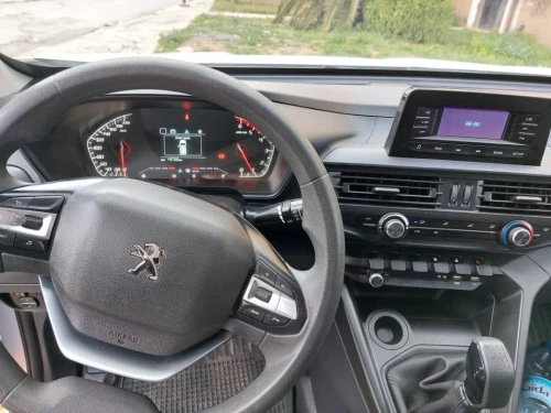 Peugeot Landtrek 2022 