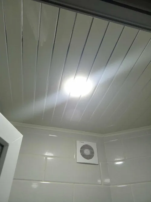 Fourniture et pose faux plafond PVC