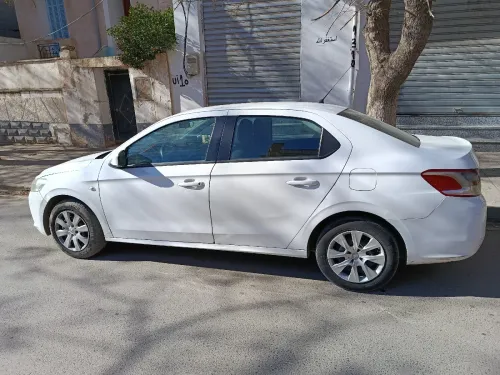 Peugeot 301 2015 Active