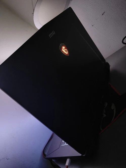 Pc gamer msi gt72vr 6re  pc portable gaming laptop 
