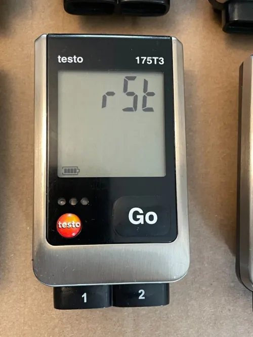 TESTO Enregistreur de température 175 T3