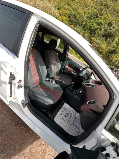 Ford Fiesta 2012 Titanium Sport pack