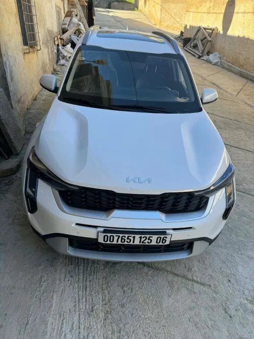 Kia Sonet  2025 Confort