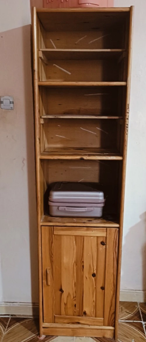Étagère de rangement en bois