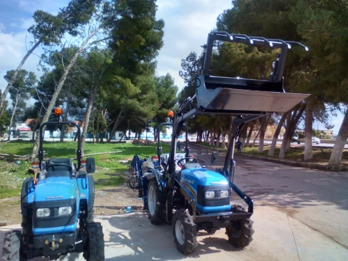 DELTARIS Chargeur frontal 